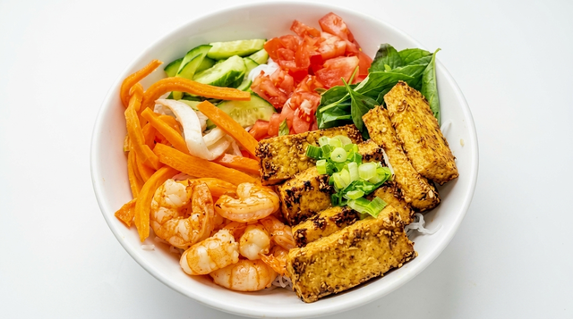 Lemongrass Tofu & Shrimp with Vermicelli.